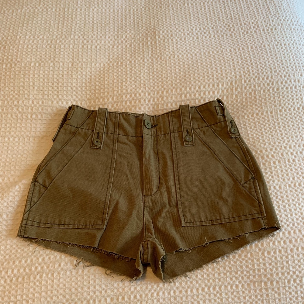 NWOT - Free People Gunnar Raw-Hem Shorts - Size 0